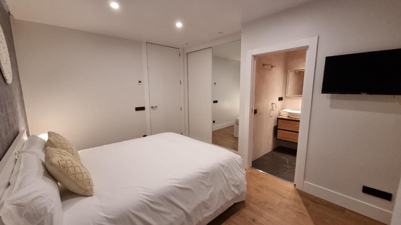 Puerta Del Sol Iii, 4 Bedrooms 5Wc Madrid Exterior photo