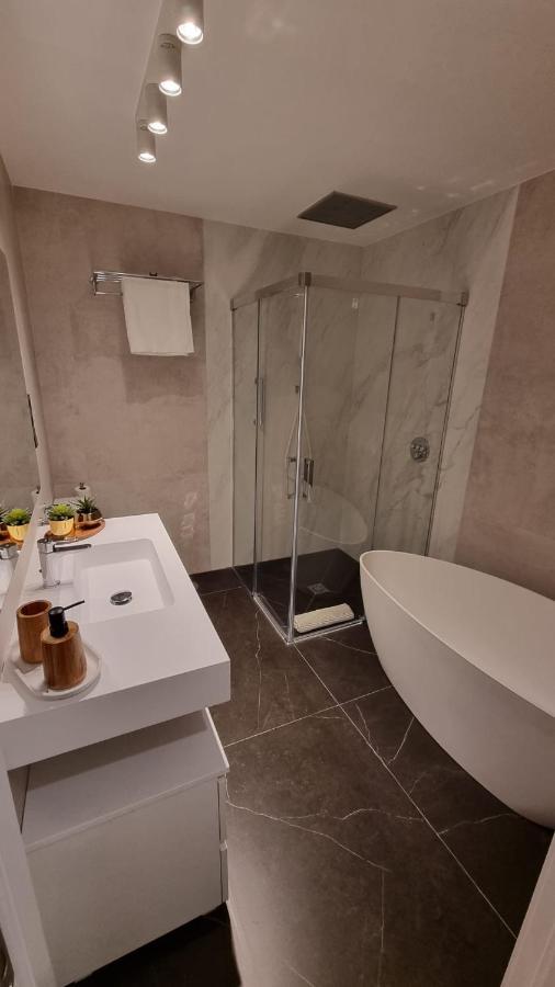 Puerta Del Sol Iii, 4 Bedrooms 5Wc Madrid Exterior photo